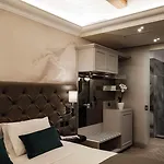 Hpm Pjazza Merkanti - Boutique Living Hotel *
