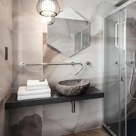 Pjazza Merkanti - Boutique Living Hotel *