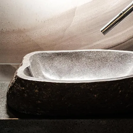 Hpm Pjazza Merkanti - Boutique Living