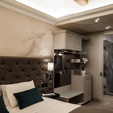 Hpm Pjazza Merkanti - Boutique Living Hotel *