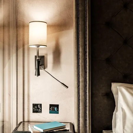 Hpm Pjazza Merkanti - Boutique Living Hotel *