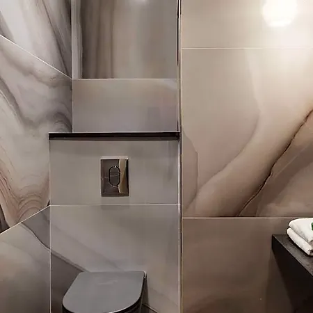 Hpm Pjazza Merkanti - Boutique Living
